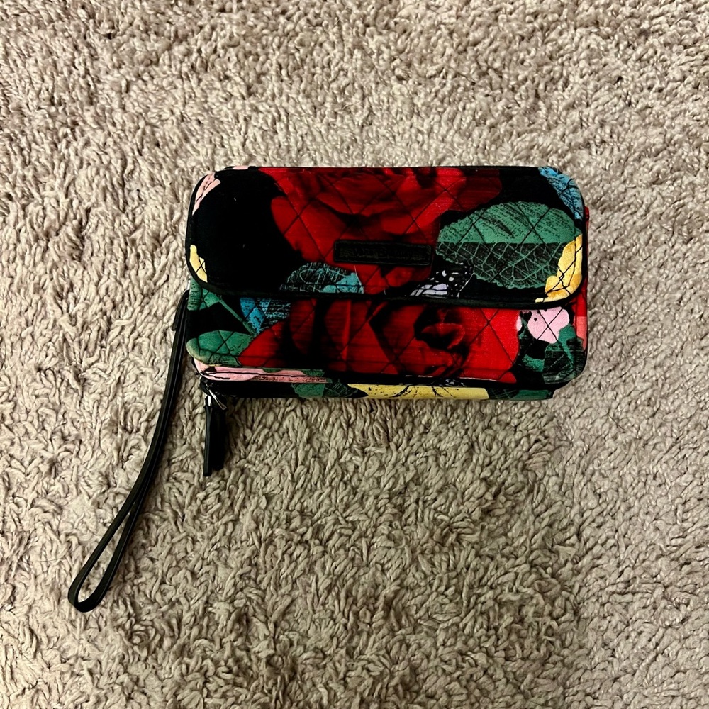 Vera Bradley Wristlet (Black Floral)